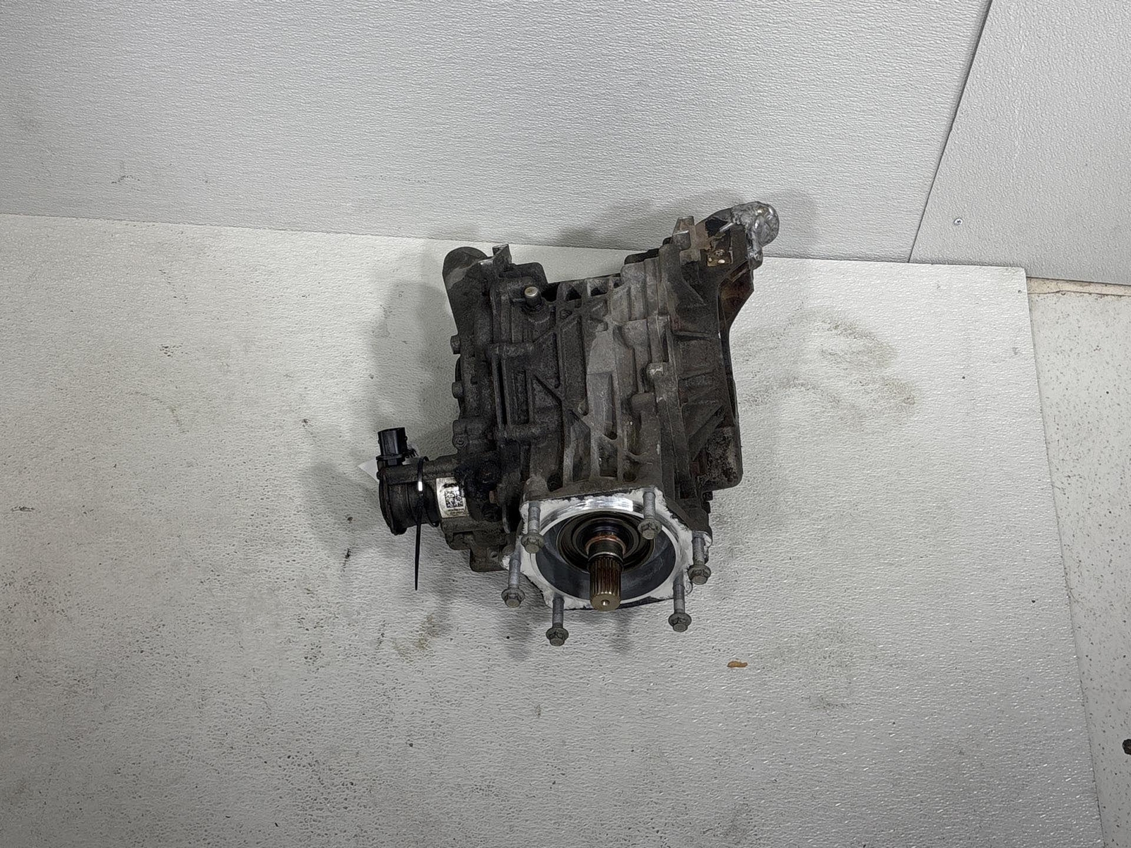 2018-2020 Buick Buick Enclave Awd Rear Differential Axle Carrier Oem