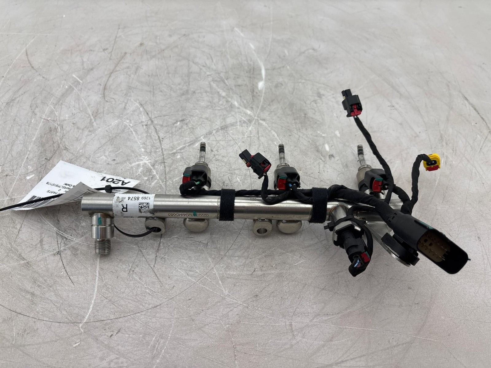 2021-2025 Chevrolet Trailblazer Fuel Injection Rail OEM