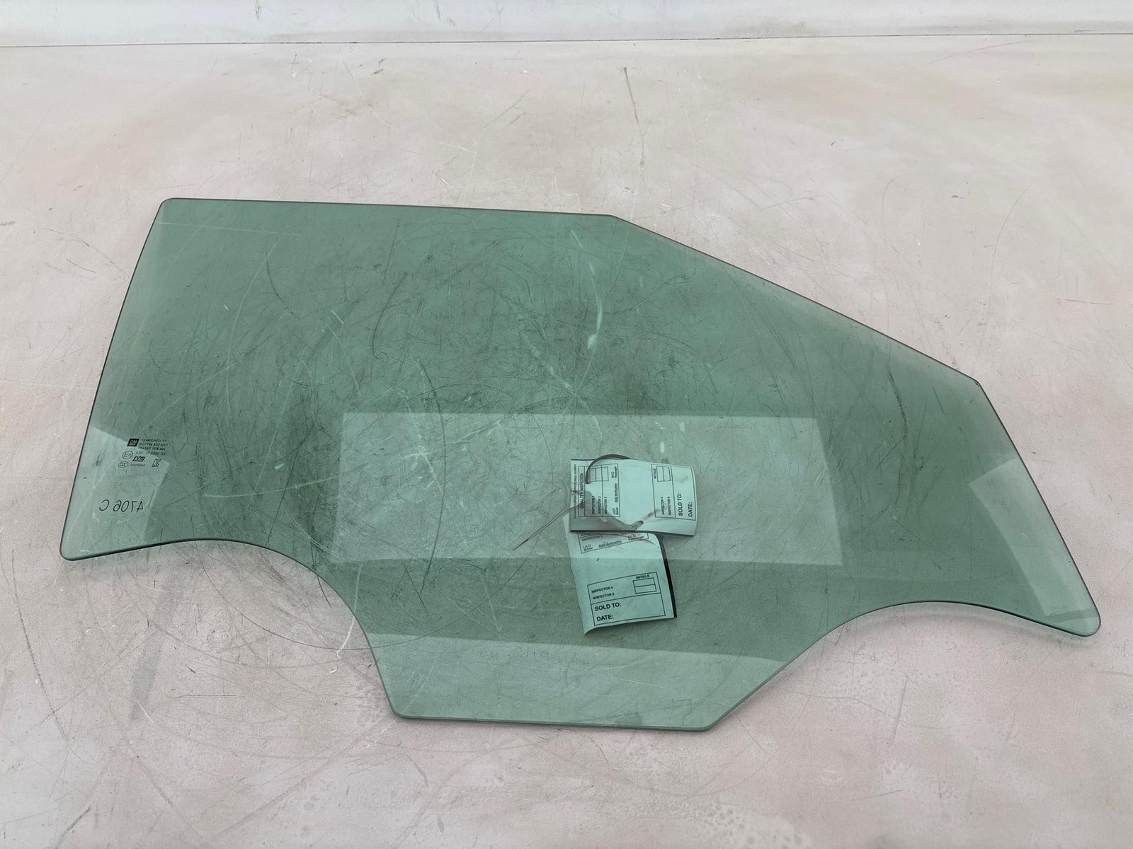 2021-2025 Chevrolet Trailblazer Front Right Door Window Glass OEM
