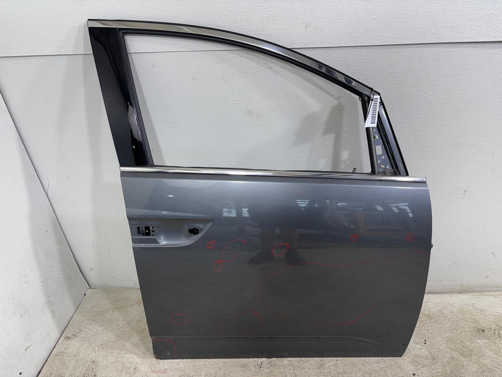 2011-2012 Honda Odyssey Front Right Door Shell Panel Oem