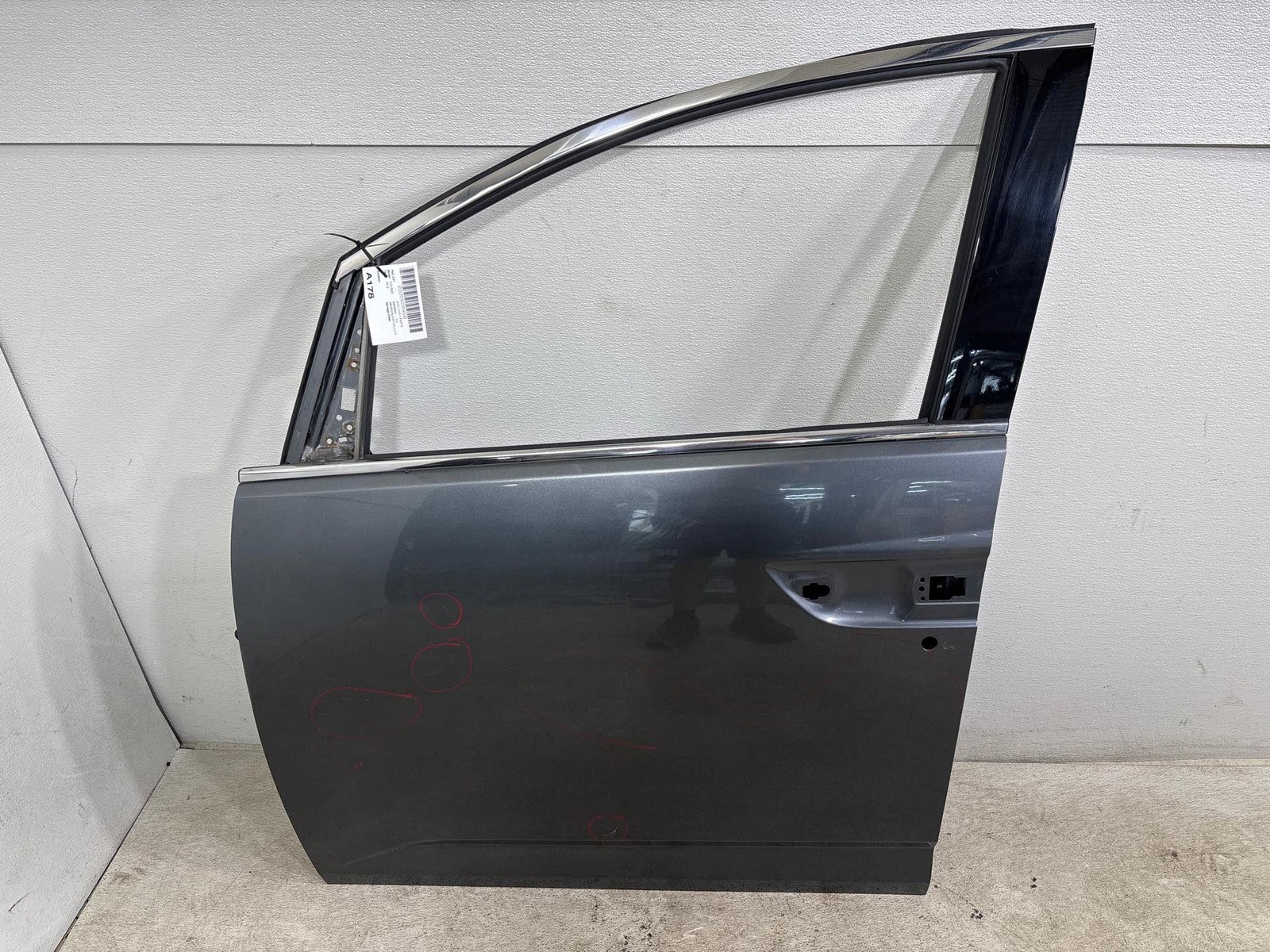2011-2012 Honda Odyssey Front Left Door Shell Panel Oem
