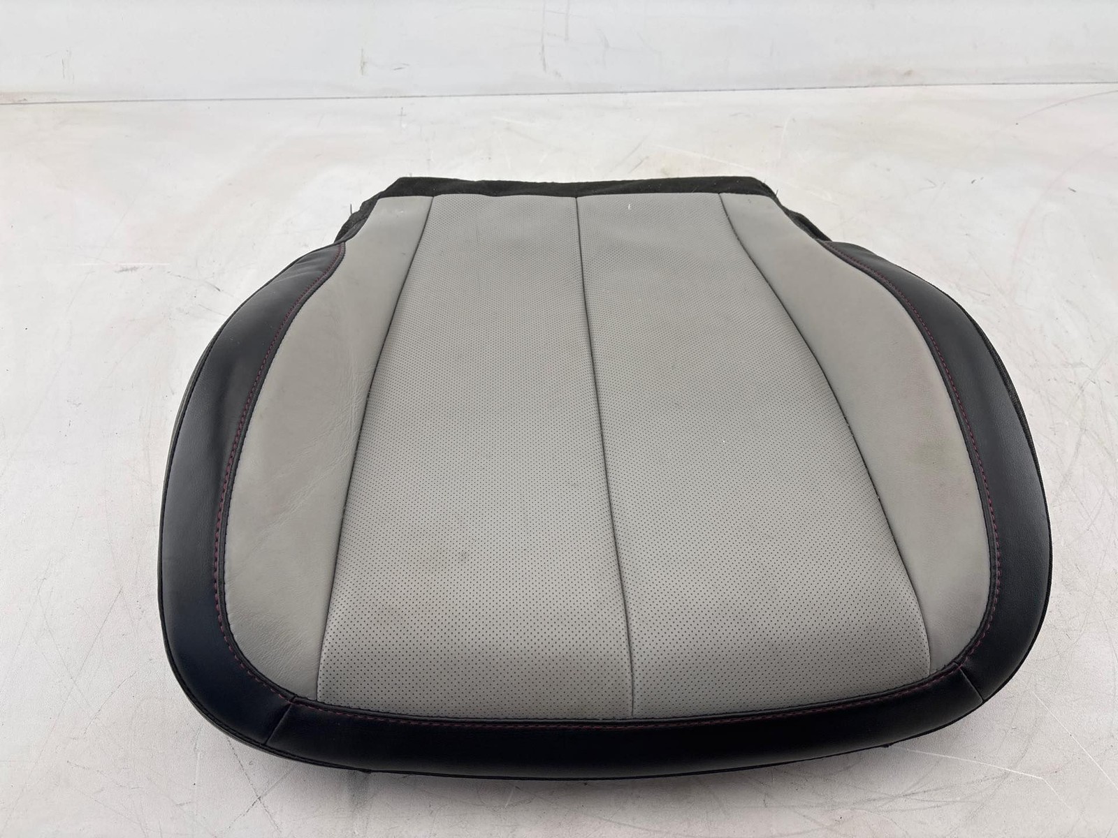 2012 - 2013 GMC Terrain Front Right Lower Bottom Seat Cushion OEM