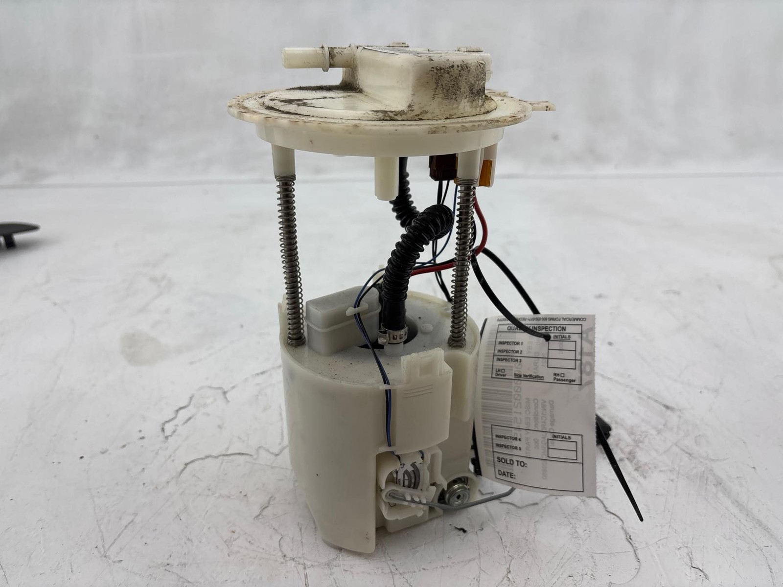 2011-2017 Nissan Juke AWD Fuel Gas Tank Pump OEM 17040-1KM1A