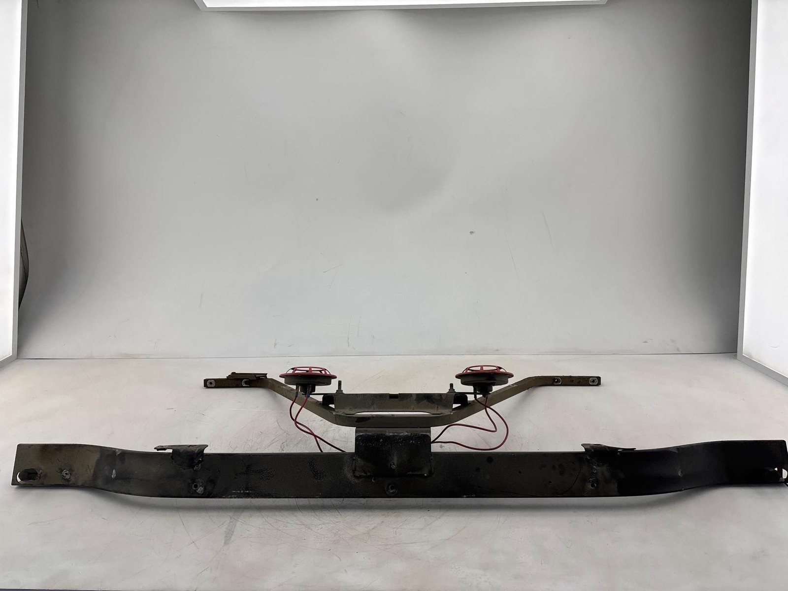 2003-2007 Chevrolet Silverado 3500 6.6L Radiator Upper Support Core OEM 15840901