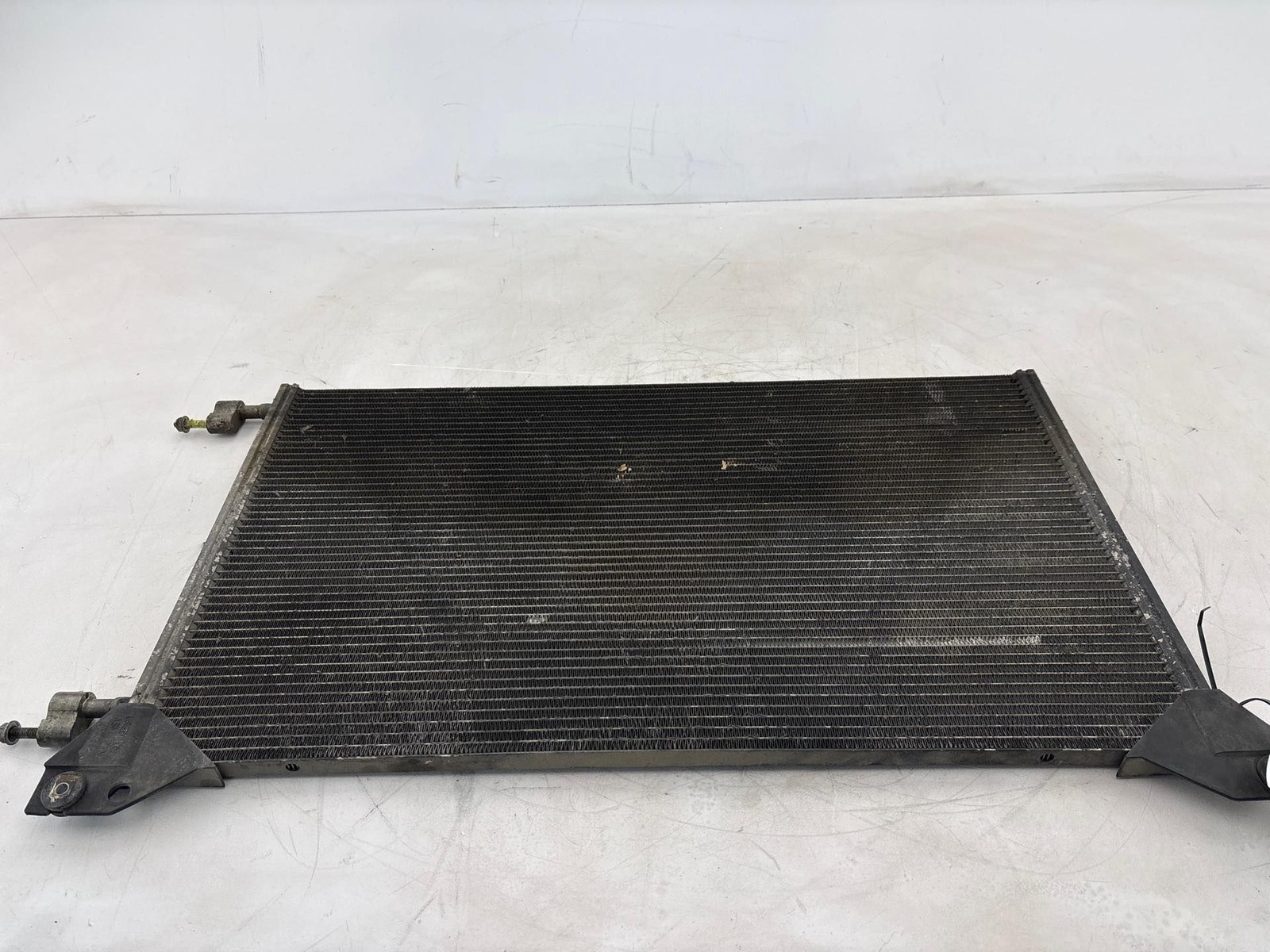 2001-2014 Chevrolet Silverado 3500 A/C Air Conditioning Condenser OEM