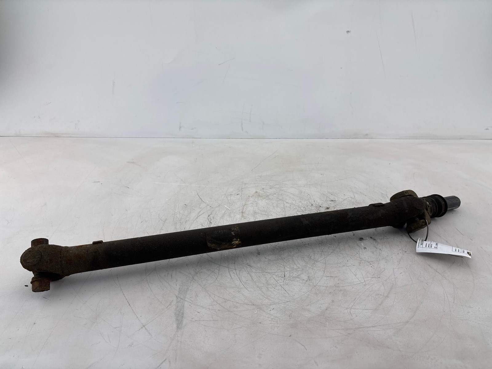 2002-2010 Chevrolet Silverado 3500 /2500 /1500 Front Drive Shaft OEM 15182094