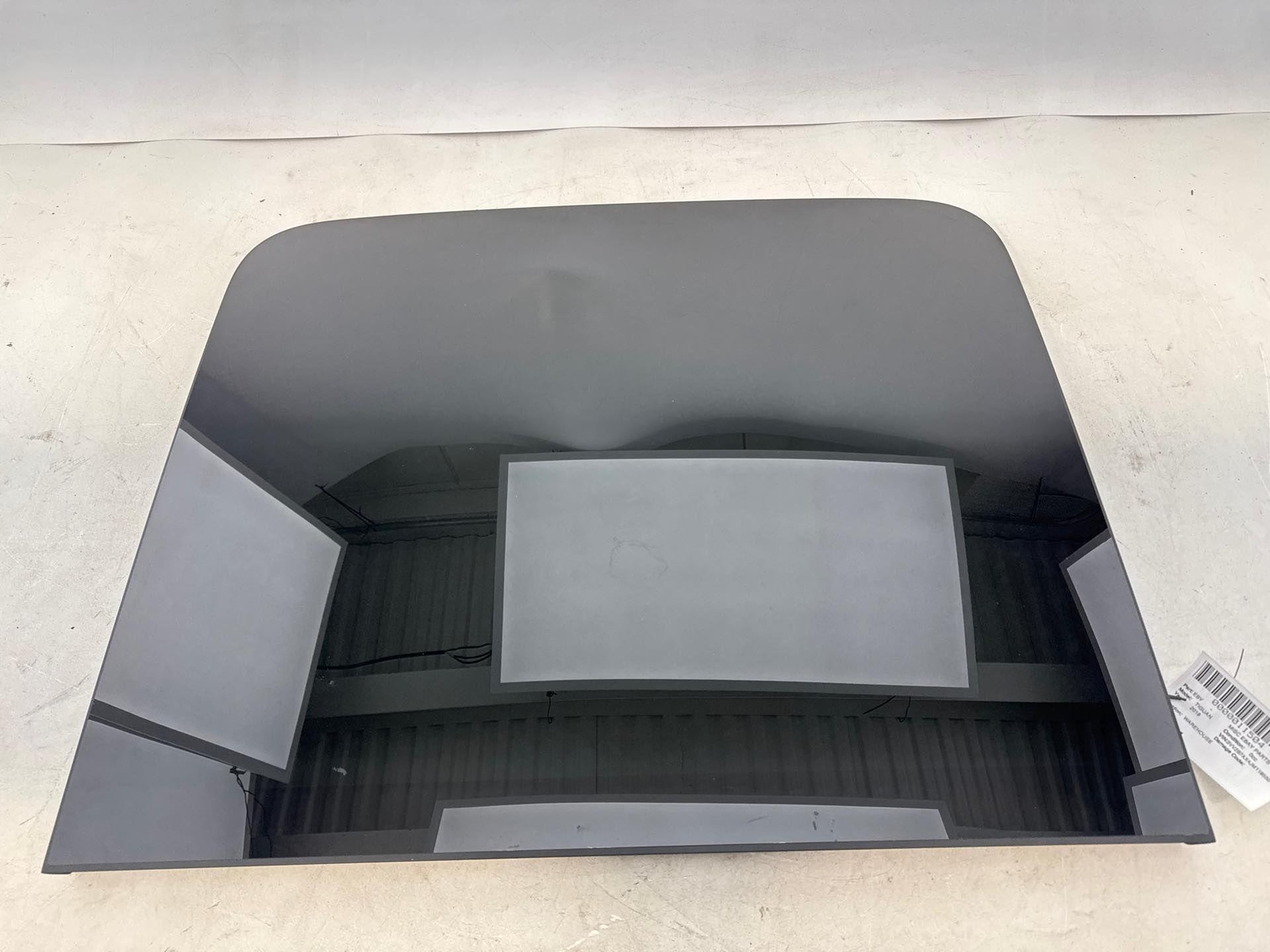 2018 - 2023 Volkswagen Tiguan Front Sun Roof Sunroof Glass Oem