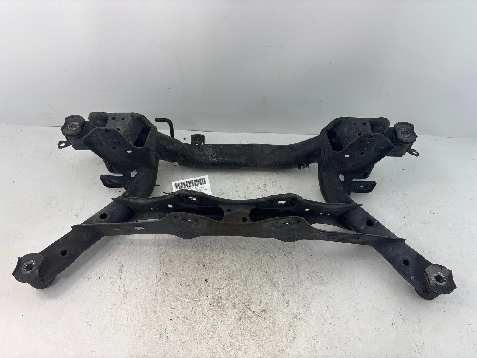 2018-2024 Volkswagen Tiguan Rear Suspension Subframe Crossmember Cradle Oem