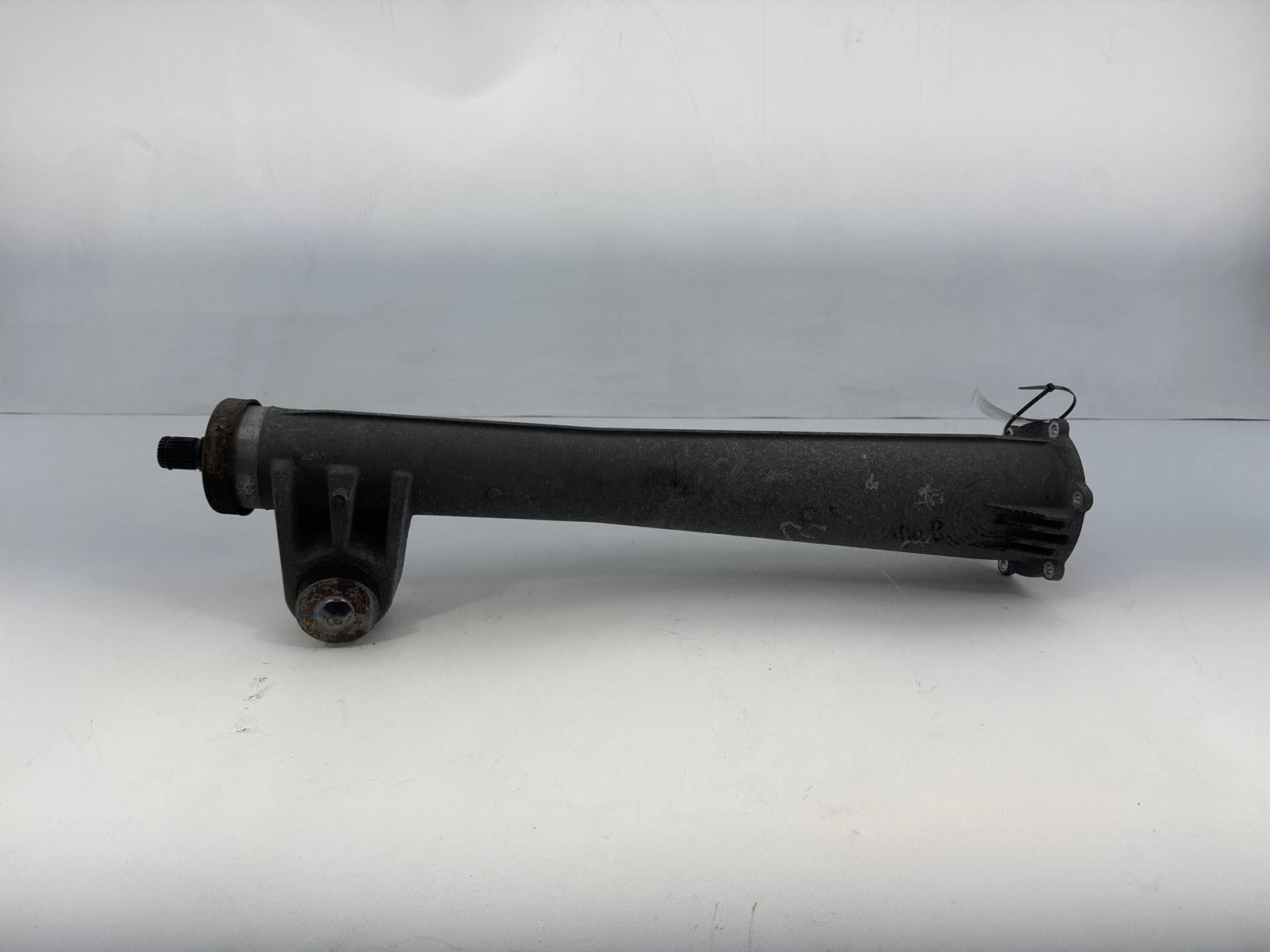 2018-2024 Chevrolet Equinox Awd Rear Differential Drive Shaft Tube Propeller Oem