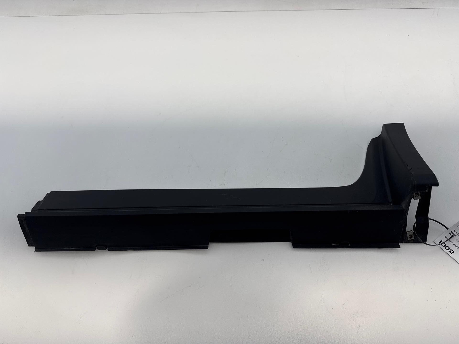 2018 - 2024 Chevrolet Equinox Left Lower Rocker Molding Cover Panel 84167854 OEM