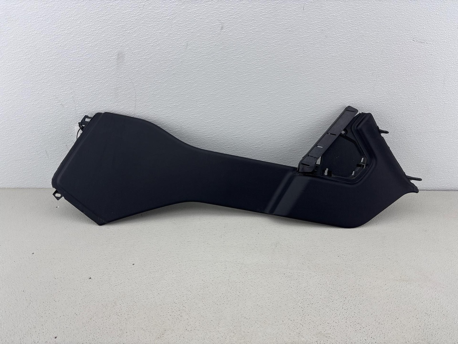 2013-2022 Land Rover Range Rover Right Center Console Trim Cover LR049936