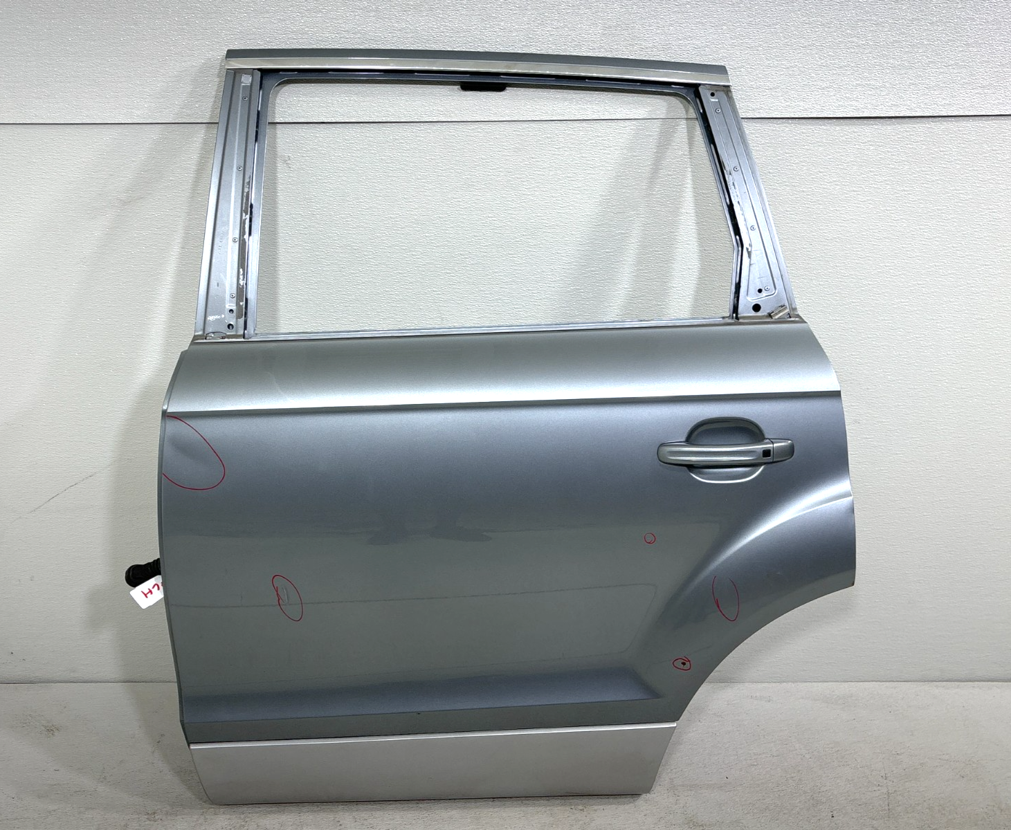 2007-2012 Audi Q7 Rear Left Driver Side Door Oem