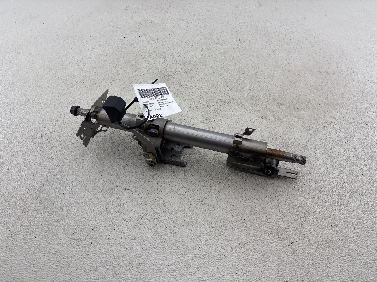 2004-2006 TOYOTA CAMRY STEERING COLUMN FLOOR SHIFT OEM