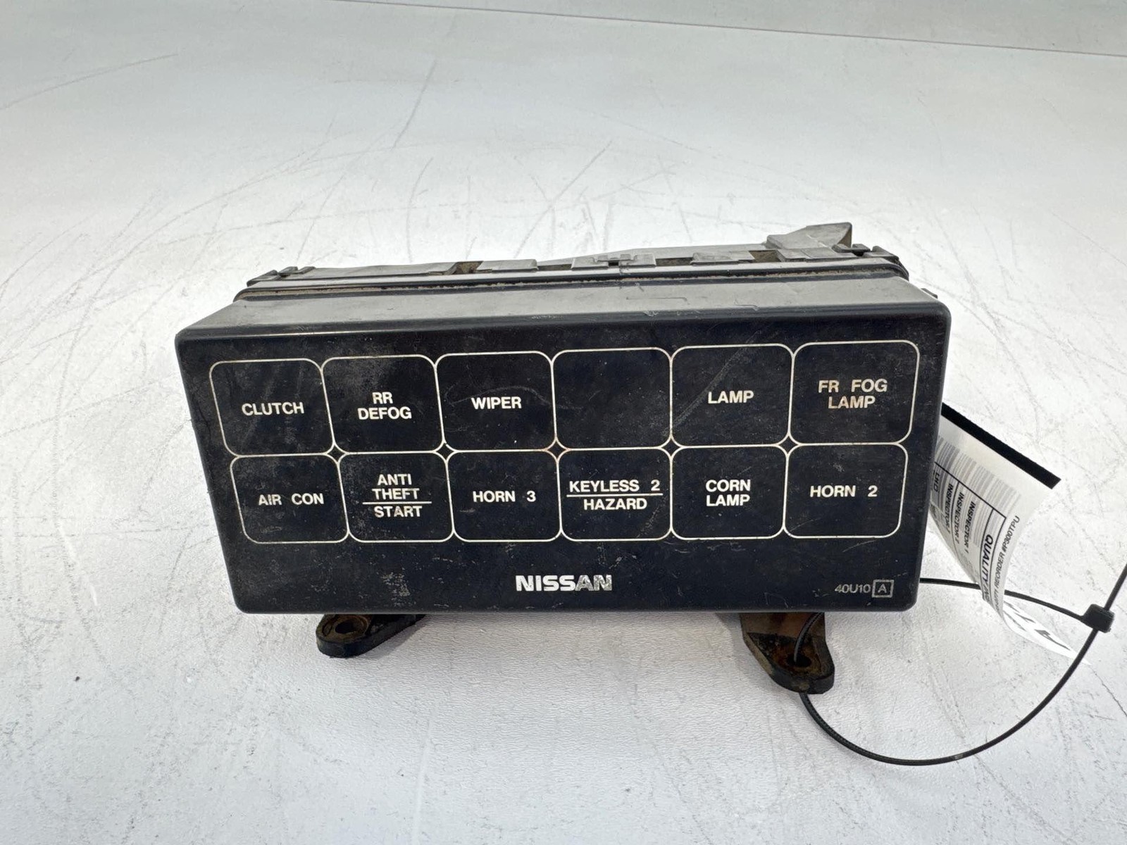 1995 - 1999 Nissan Maxima Under Hood Fuse Box Relay Unit Module Oem