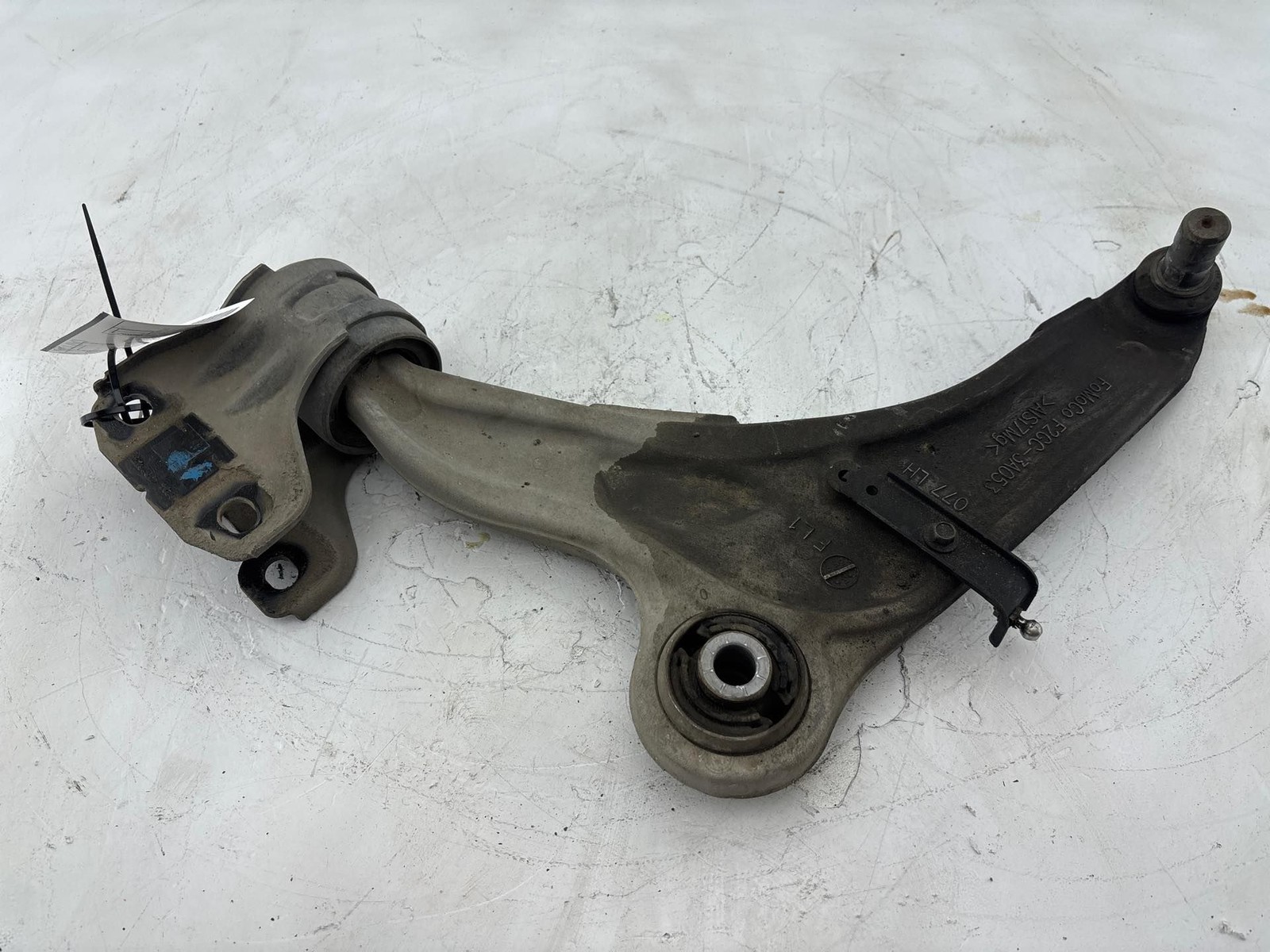 2016-2018 Lincoln MKX Front Left Lower Suspension Control Arm OEM F2GC-3A053