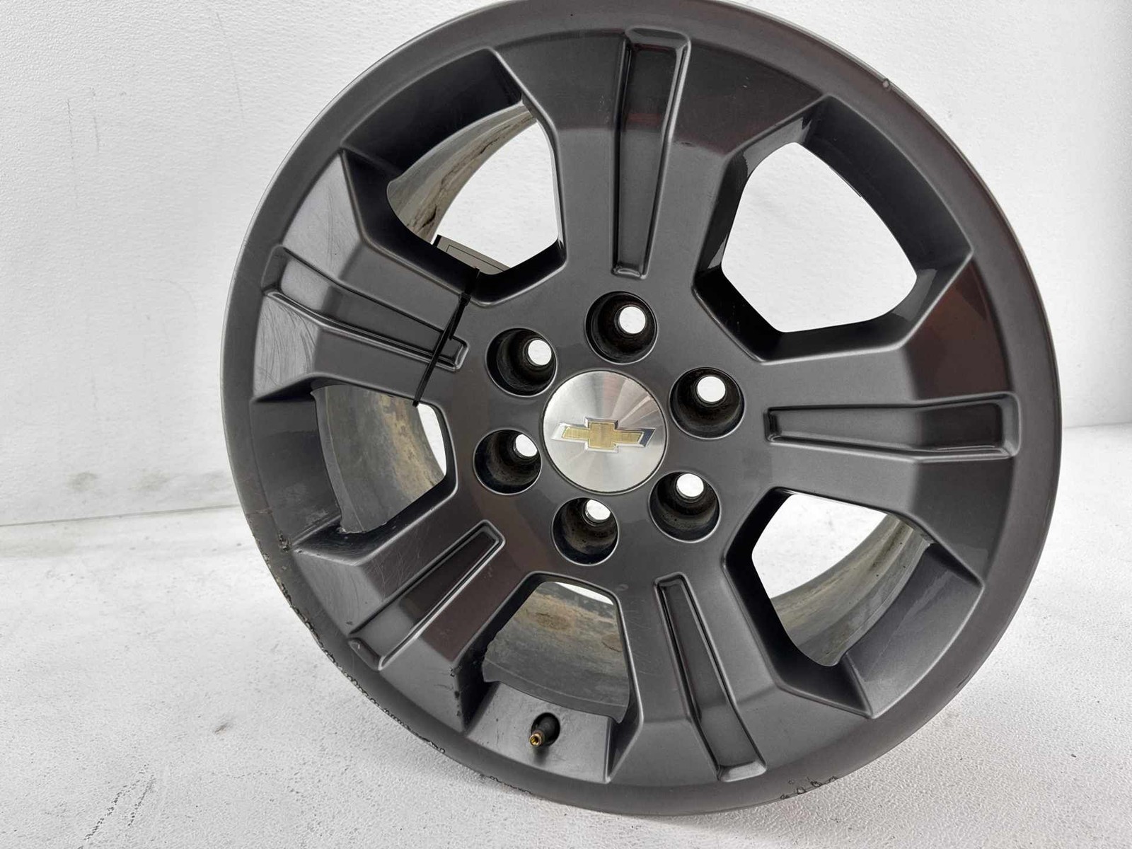 2015 - 2020 Chevrolet Tahoe Wheel Rim 18X8.5 Alloy 5 Spoke OEM
