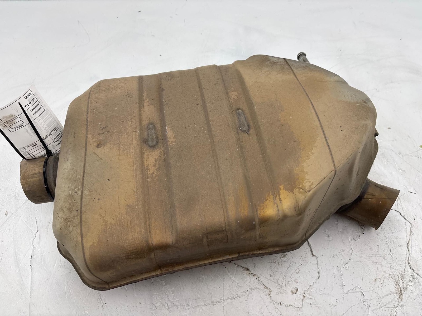 2013 - 2016 Audi A4 2.0L Exhaust Center Muffler Resonator Pipe OEM
