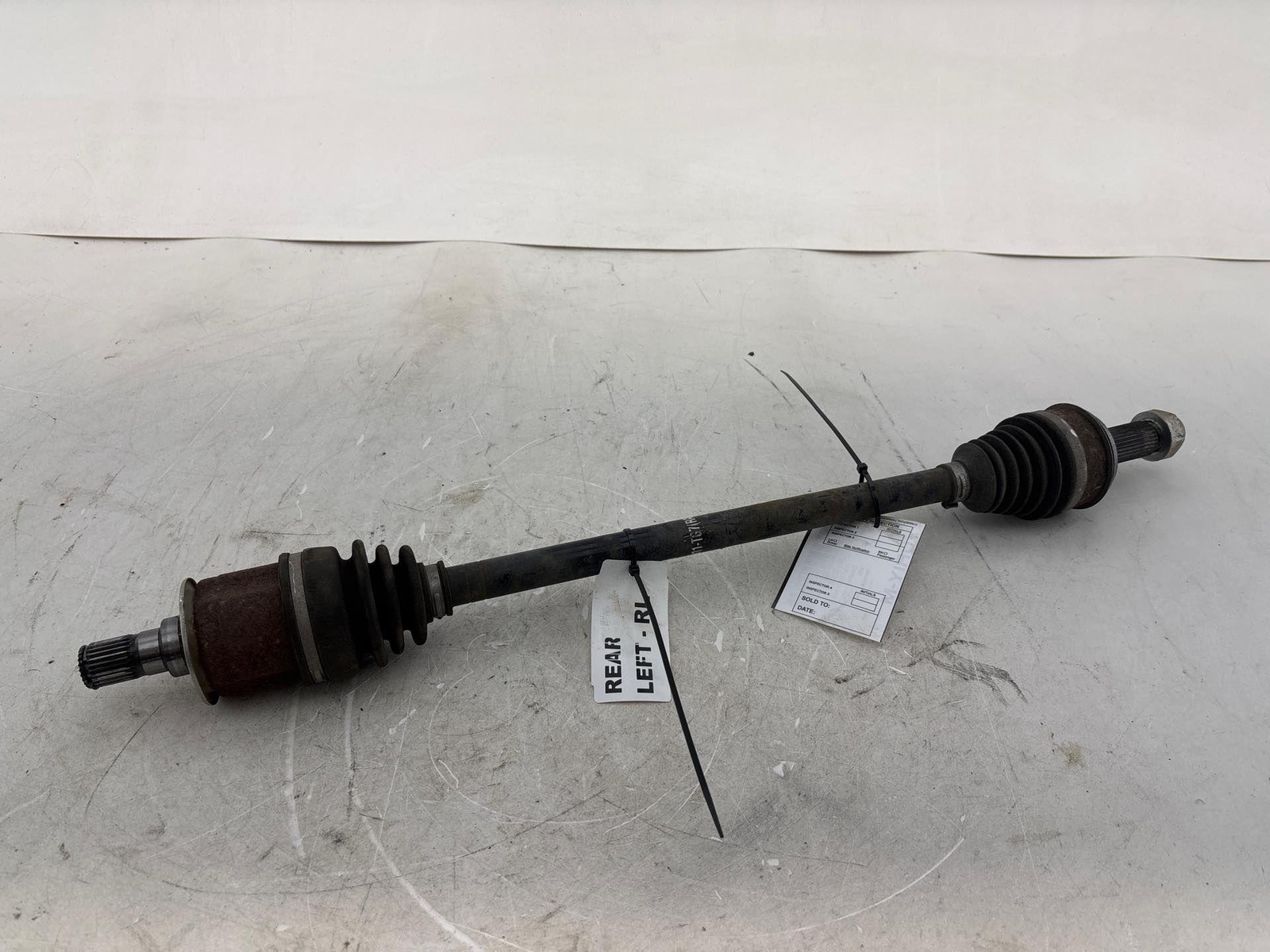 2019 - 2025 Honda Passport Rear Left Side Axle Shaft Halfshaft Oem 42311Tg7A02