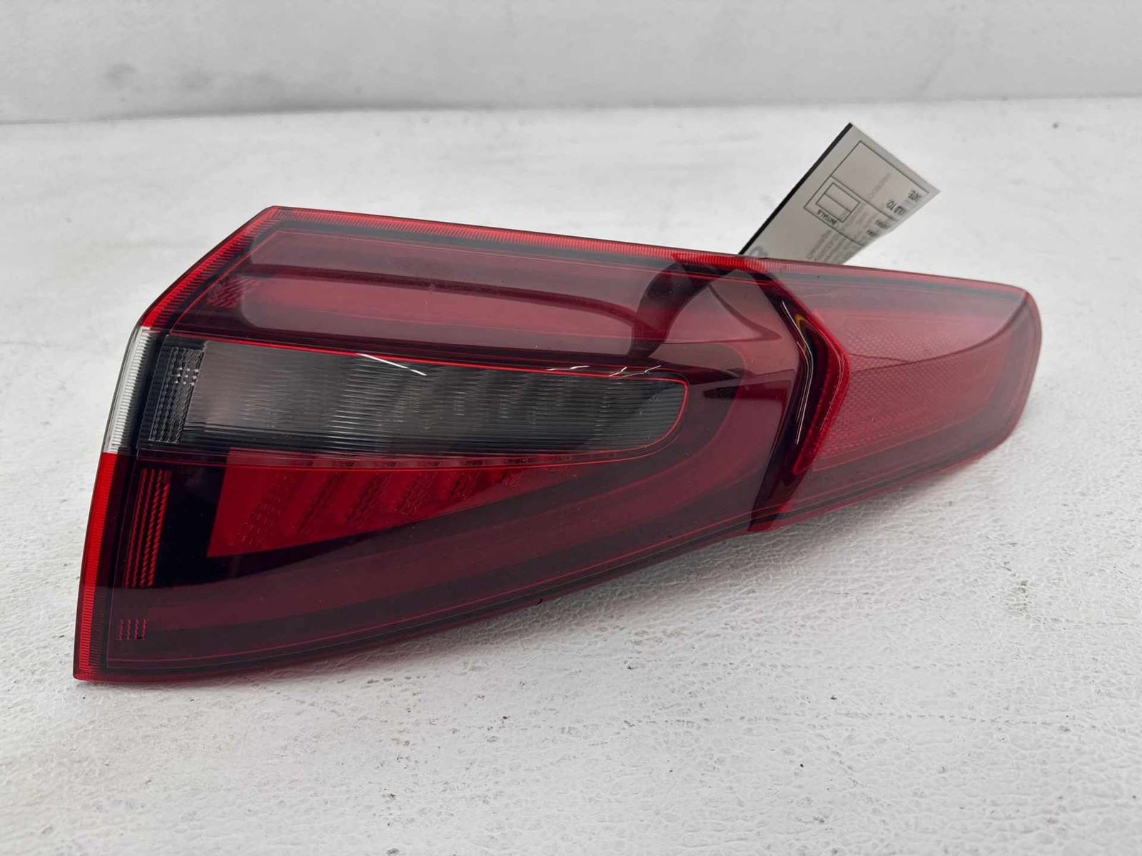 2018-2025 Alfa Romeo Stelvio Rear Right Outer Taillight Led Lamp OEM