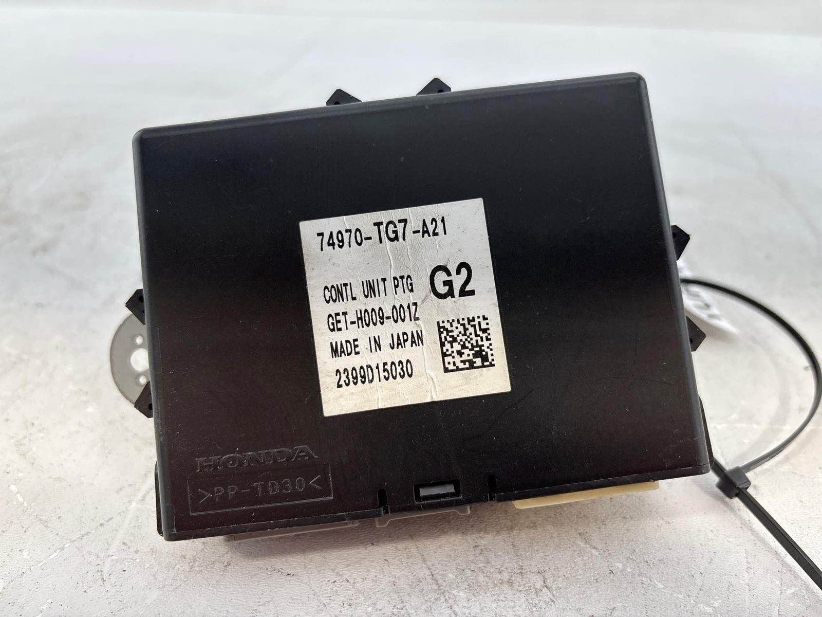 2020-2022 Honda Pilot Power Liftgate Control Module Unit 74970-TG7-A21 OEM