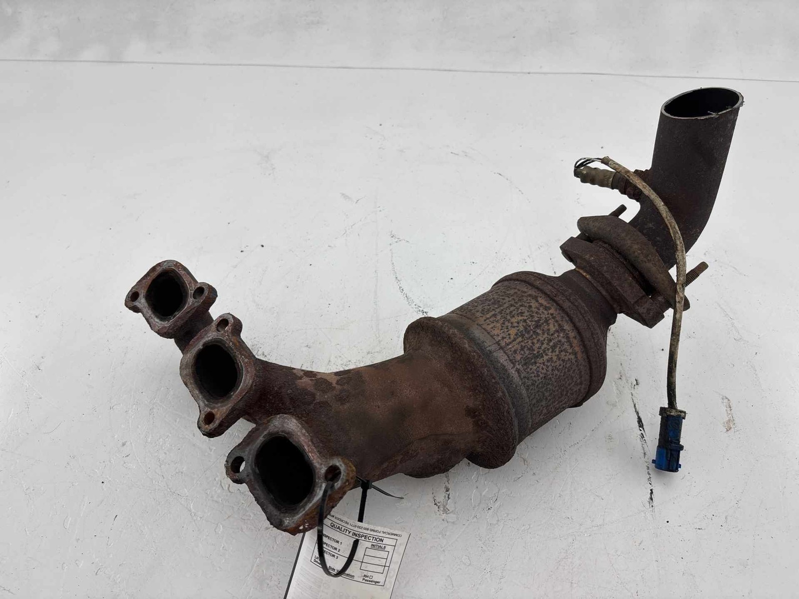 2009 - 2012 Ford Escape 3.0L Left Front Exhaust Manifold OEM