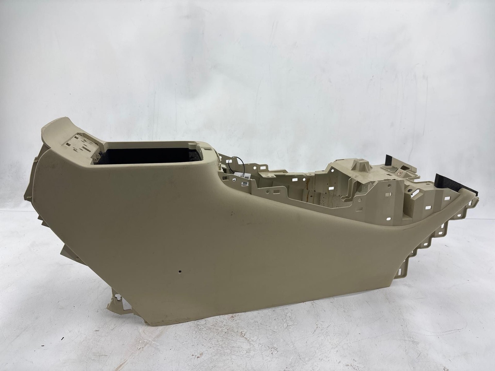 2008-2016 GMC Acadia Center Console Trim Cover Base OEM