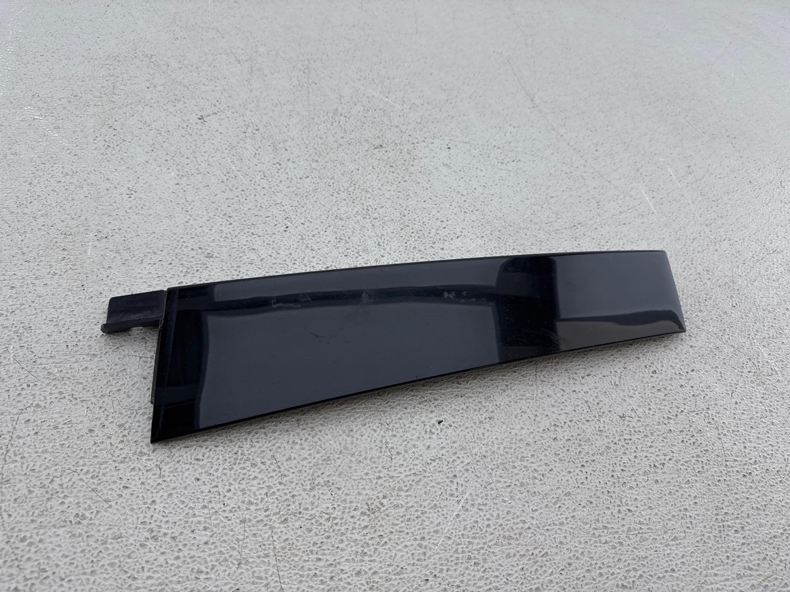 2013-2020 Lincoln Mkz Rear Right Door Window Frame Applique Molding Oem