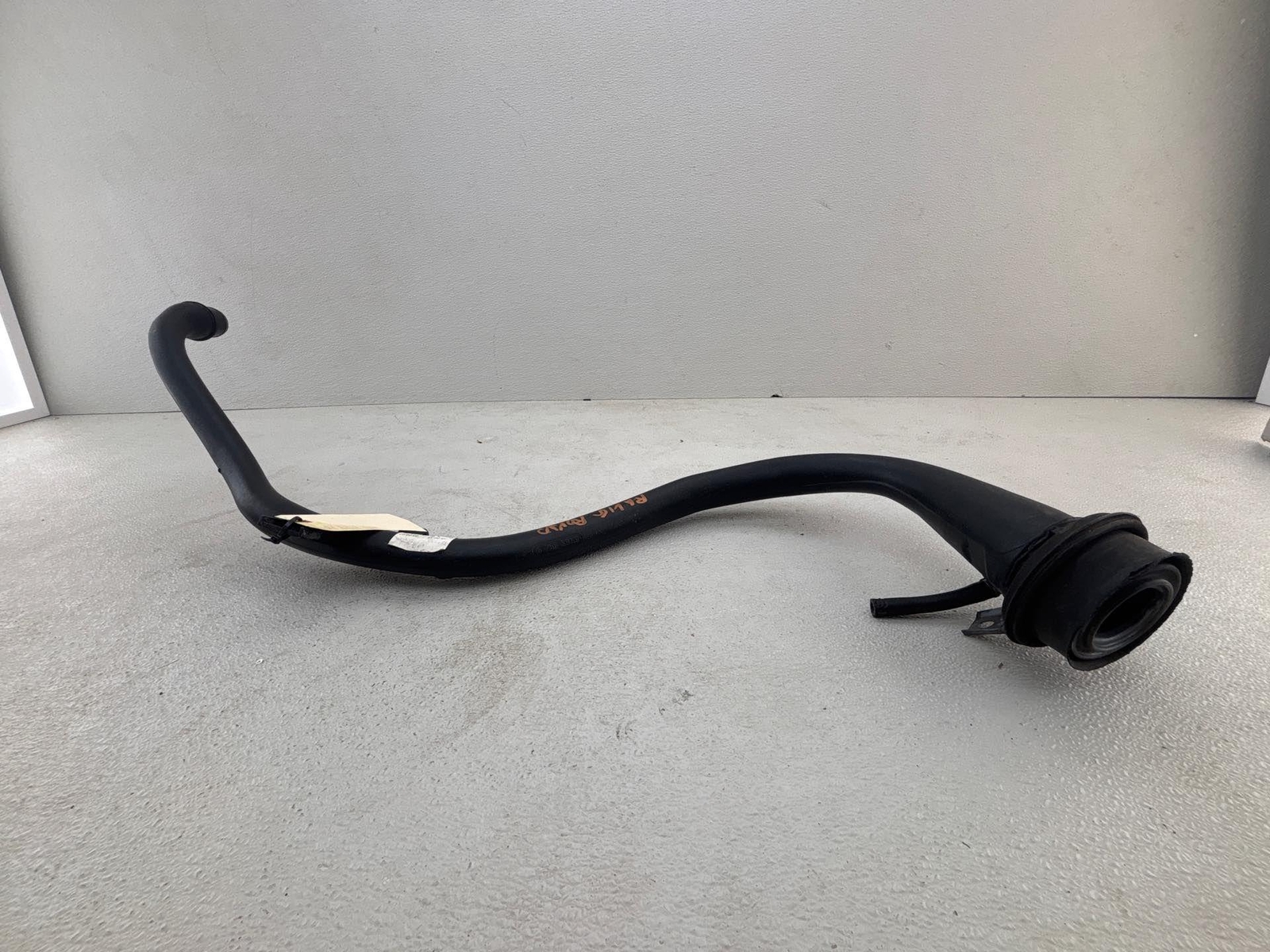 2003-2012 Range Rover L322 Fuel Gas Tank Filler Neck Tube Wmj500210 Oem
