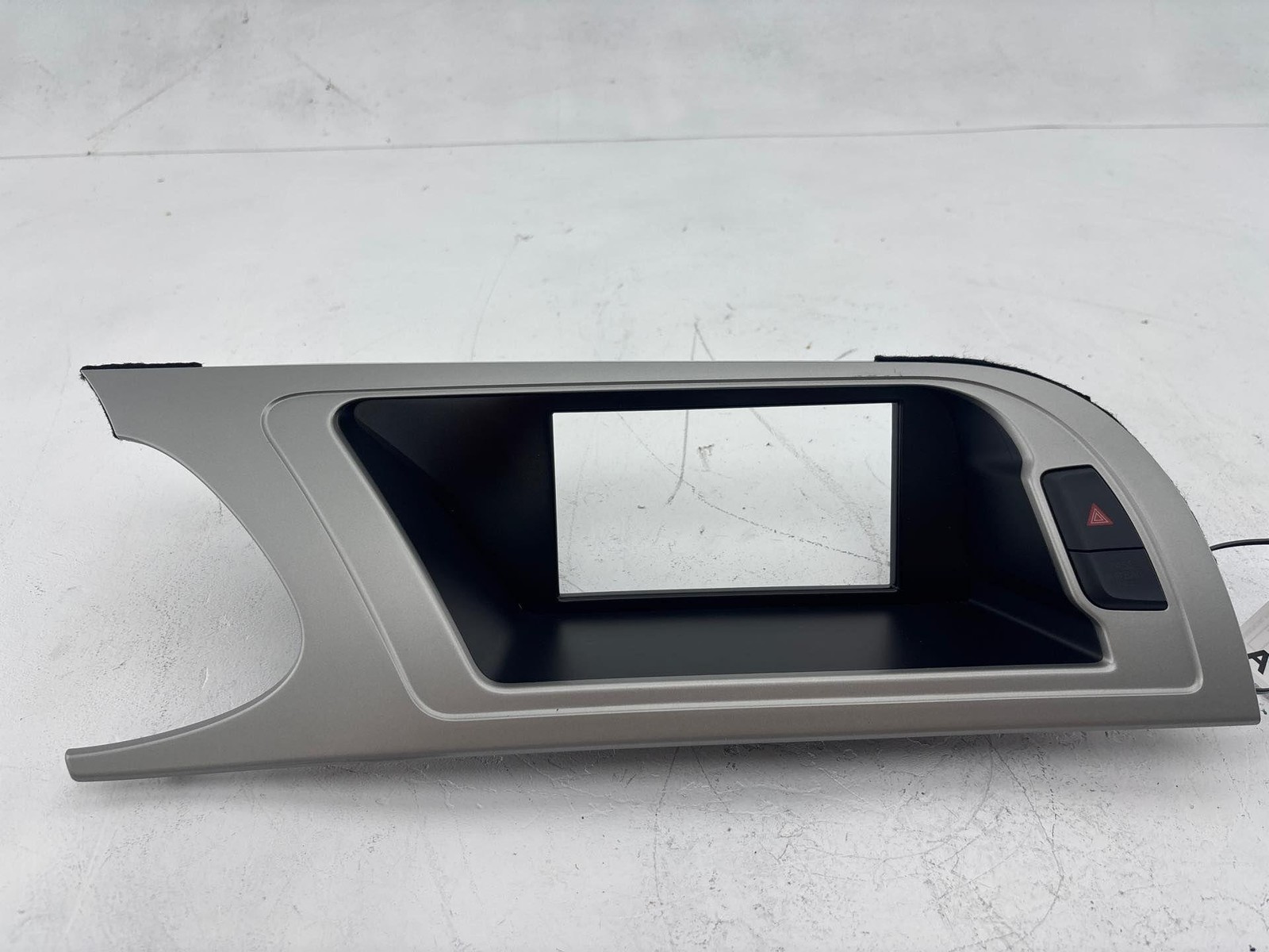 2009-2012 Audi A4 Center Dash Display Trim Bezel Oem 8K1-857-186-D