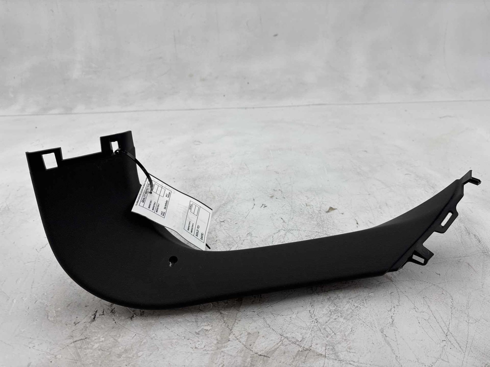 2015 - 2018 Ford Focus Rear Liftgate Right Trim Cover Panel Oem F1Eba42906Ac
