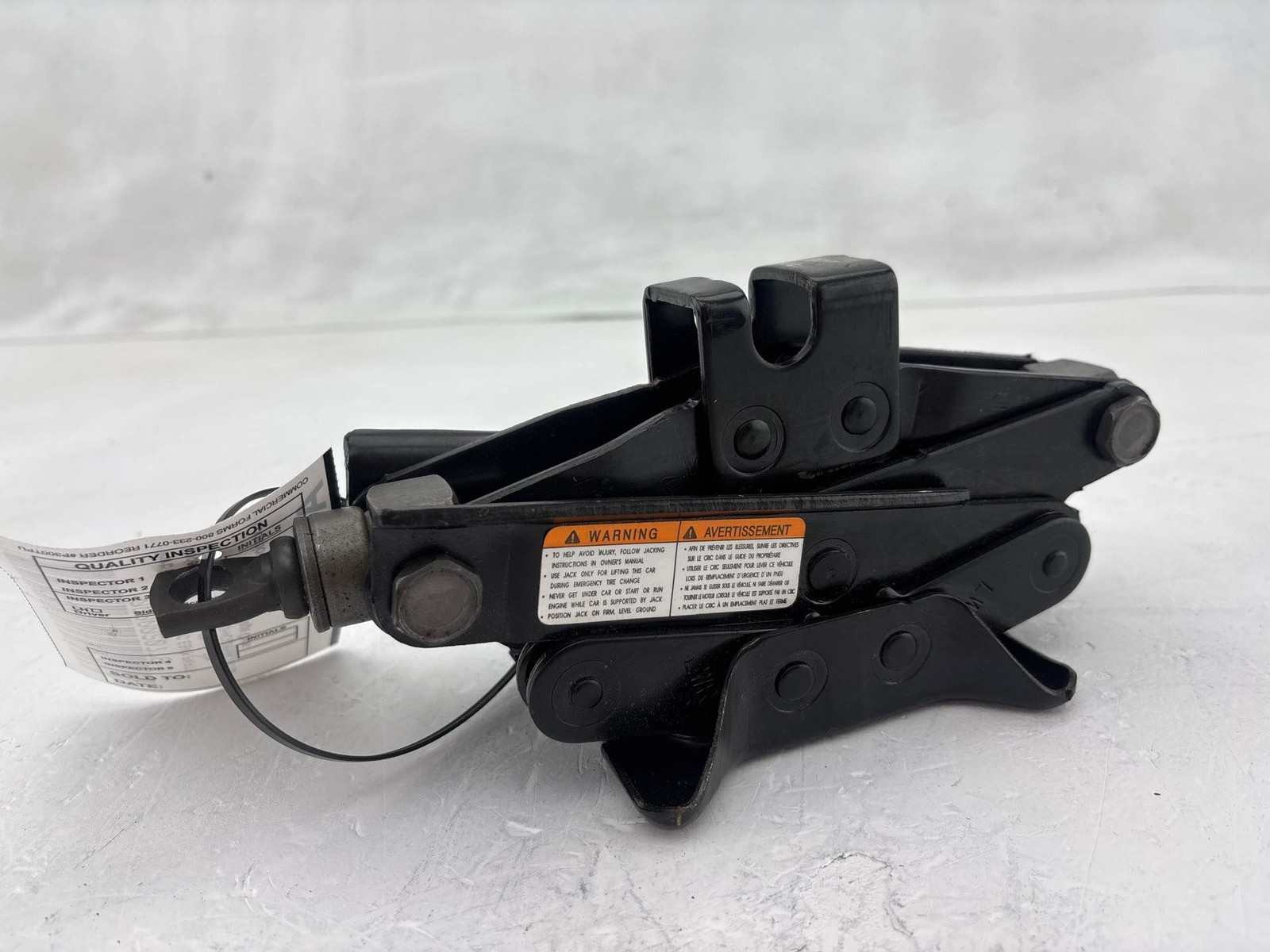 2004 - 2011 Chevrolet Aveo Spare Tire Emergency Jack OEM