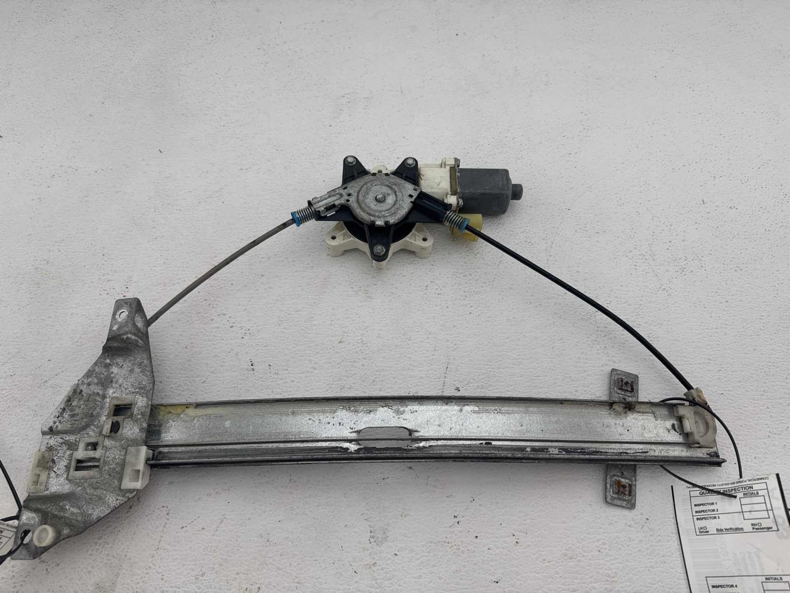 2006 - 2010 Chevrolet Impala Front Right Side Door Window Regulator W/ Motor Oem