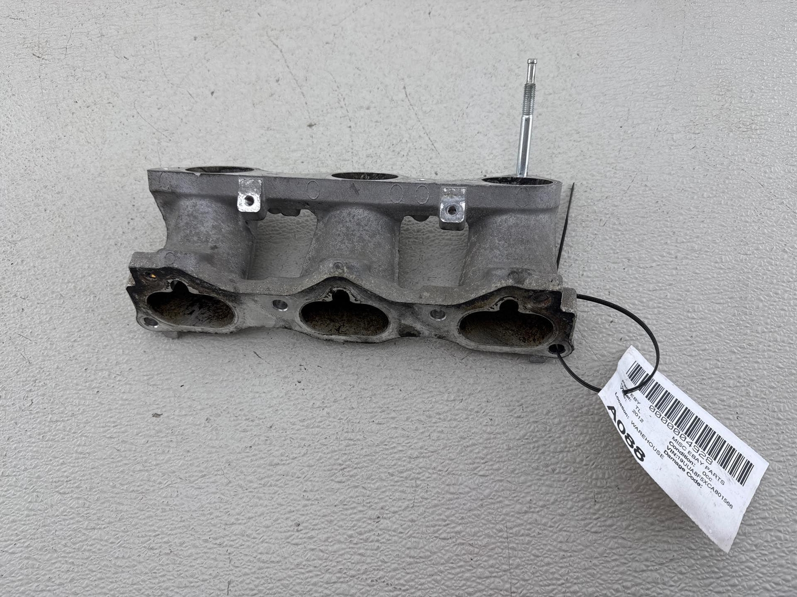 2009-2014 Acura Tl 3.5L Injector Base Lower Intake Right Rear Side Oem