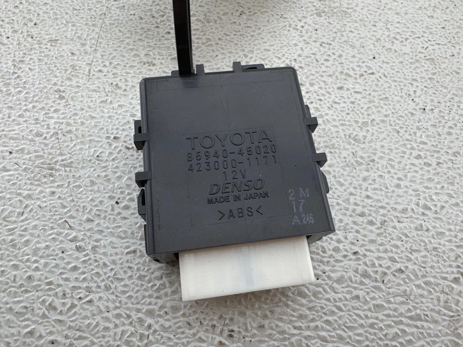 2011-2016 Toyota Sienna Windshield Wiper Relay Assembly 8594045020 Oem