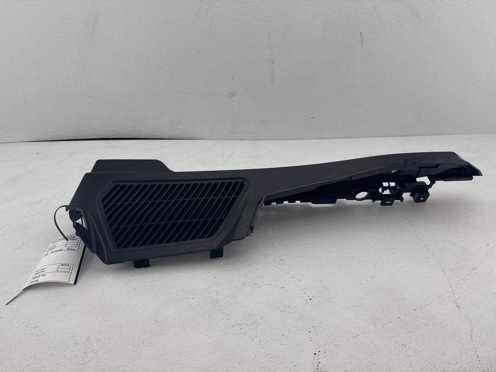 2007 - 2013 Bmw X5 E70 Rear Left Trunk Compartment Railing Trim Cover Panel Oem