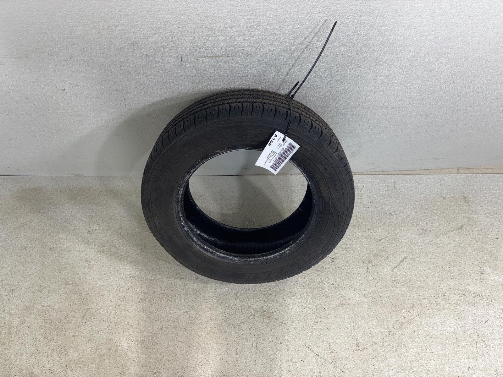Goodyear Assurance All-Season Used Tire 195/60 R15 88T M+S 6/32