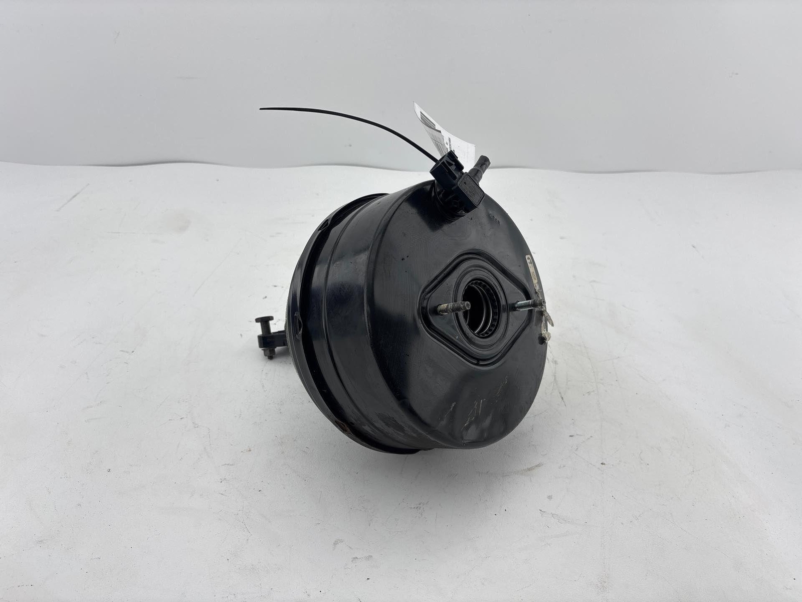 2019 - 2023 Jeep Cherokee Power Brake Booster - Oem