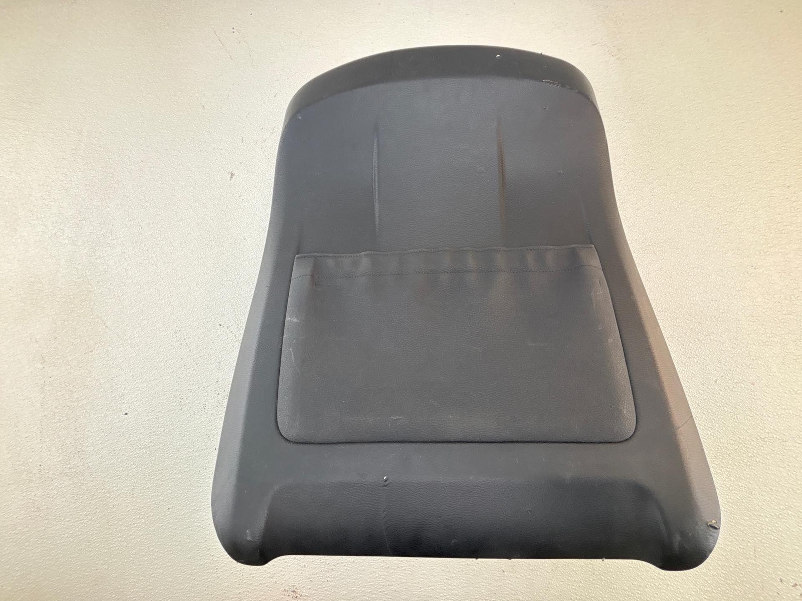 07-13 Bmw X5 E70 Front Right Passenger Side Back Seat Cover Panel Trim Black Oem