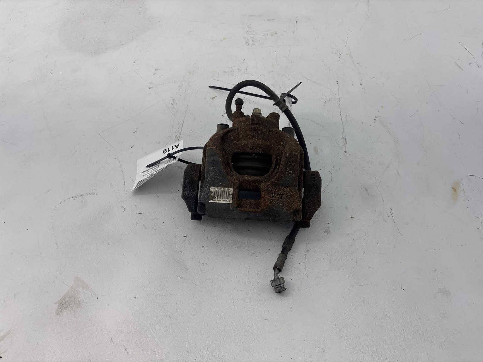 2013 - 2020 Ford Fusion Front Right Side Disc Brake Caliper Oem Dg9C2B294A