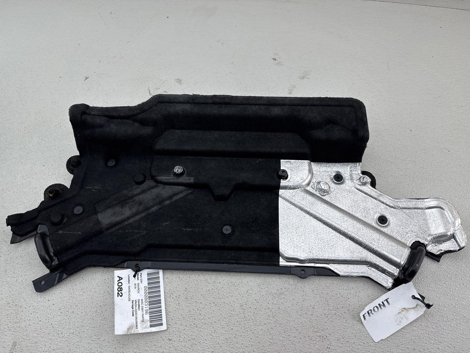 2014-2020 3.0L Land Range Rover Engine Bay Bulkhead Insulator Shield Oem