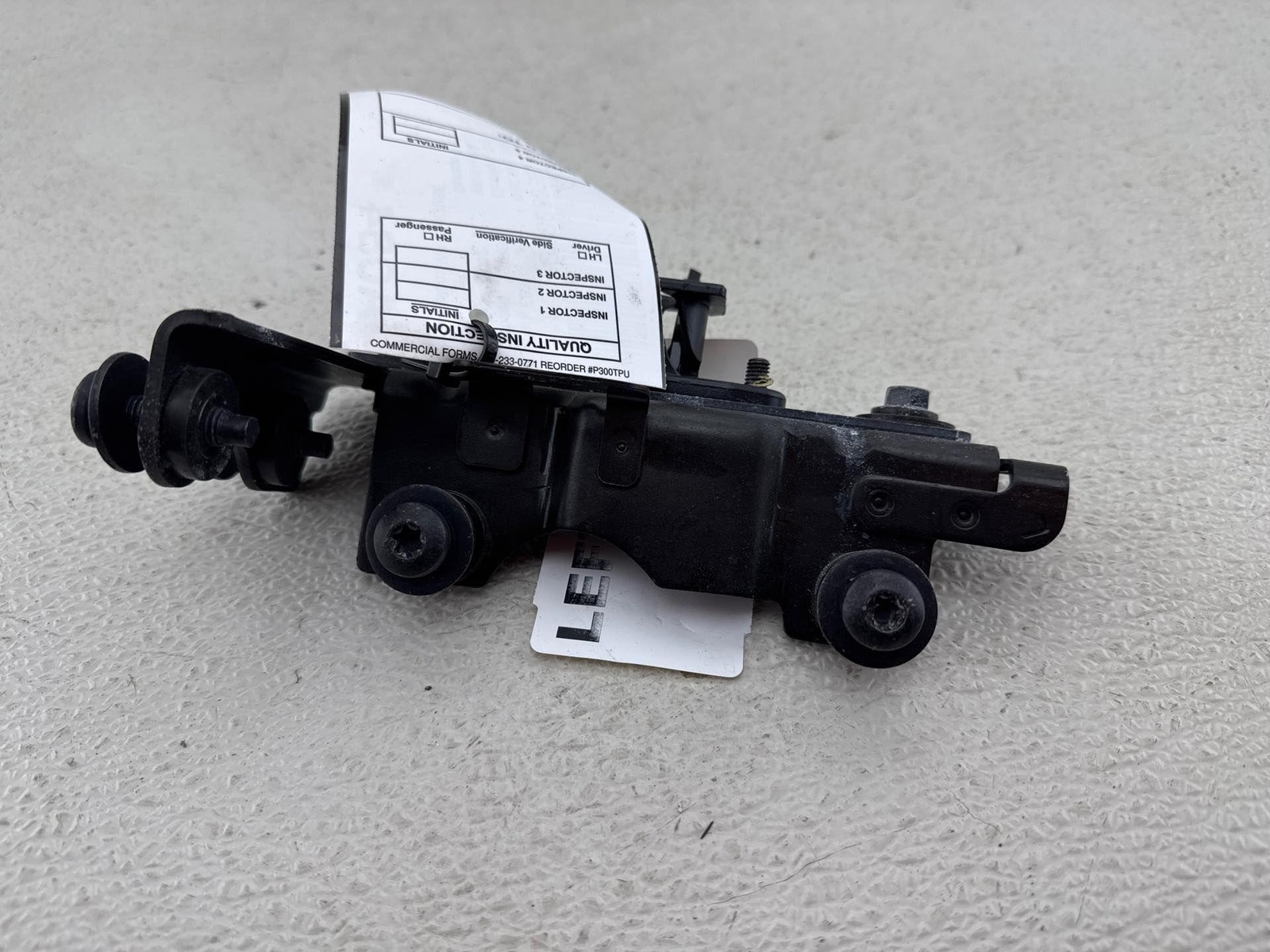 2002-2005 Ford Thunderbird Left Side Hard Top Lock Latch Oem