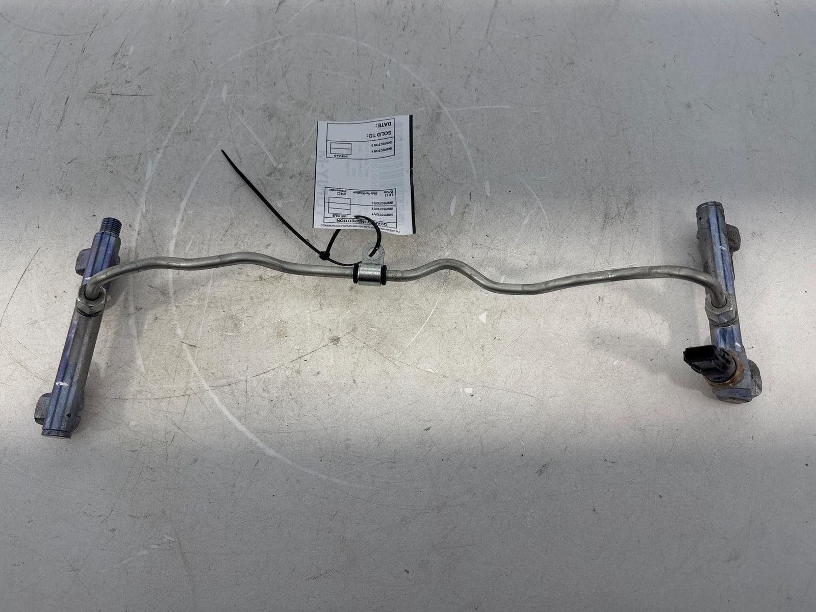 2019 - 2022 Subaru Forester Left & Right Fuel Injector Rail W/ Pipe Oem