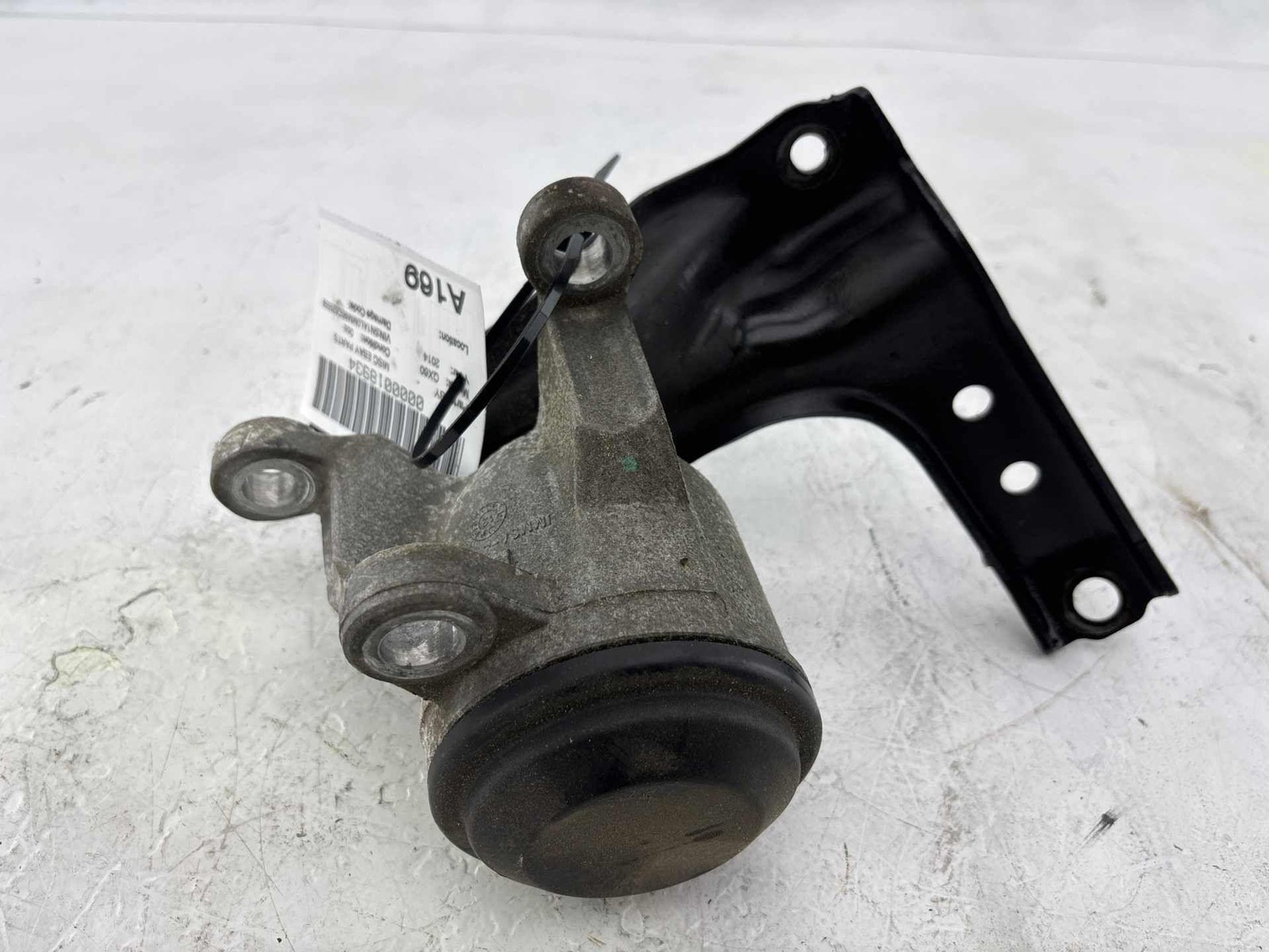 2013-2020 Infiniti Qx60 Jx35 Front Right Side Engine Motor Mount Bracket Oem