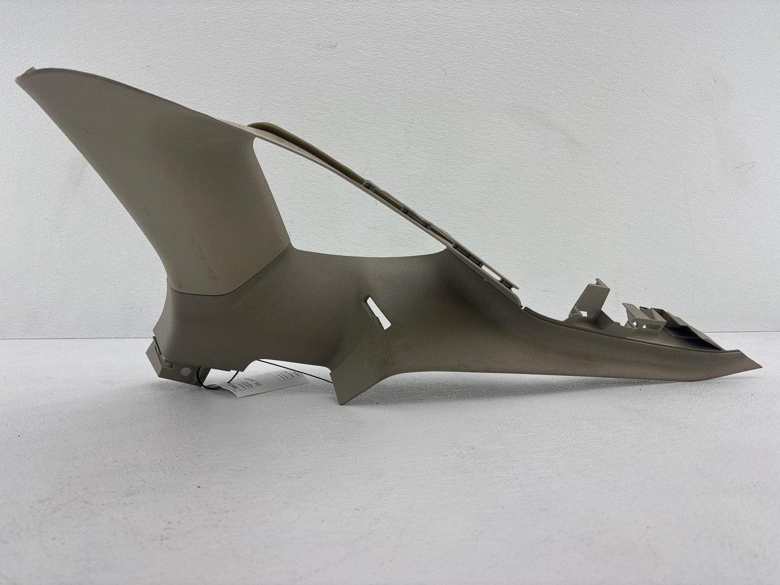 2017 - 2020 Ford Fusion Rear Right C Pillar Window Trim Cover Panel Oem Trim_Kt