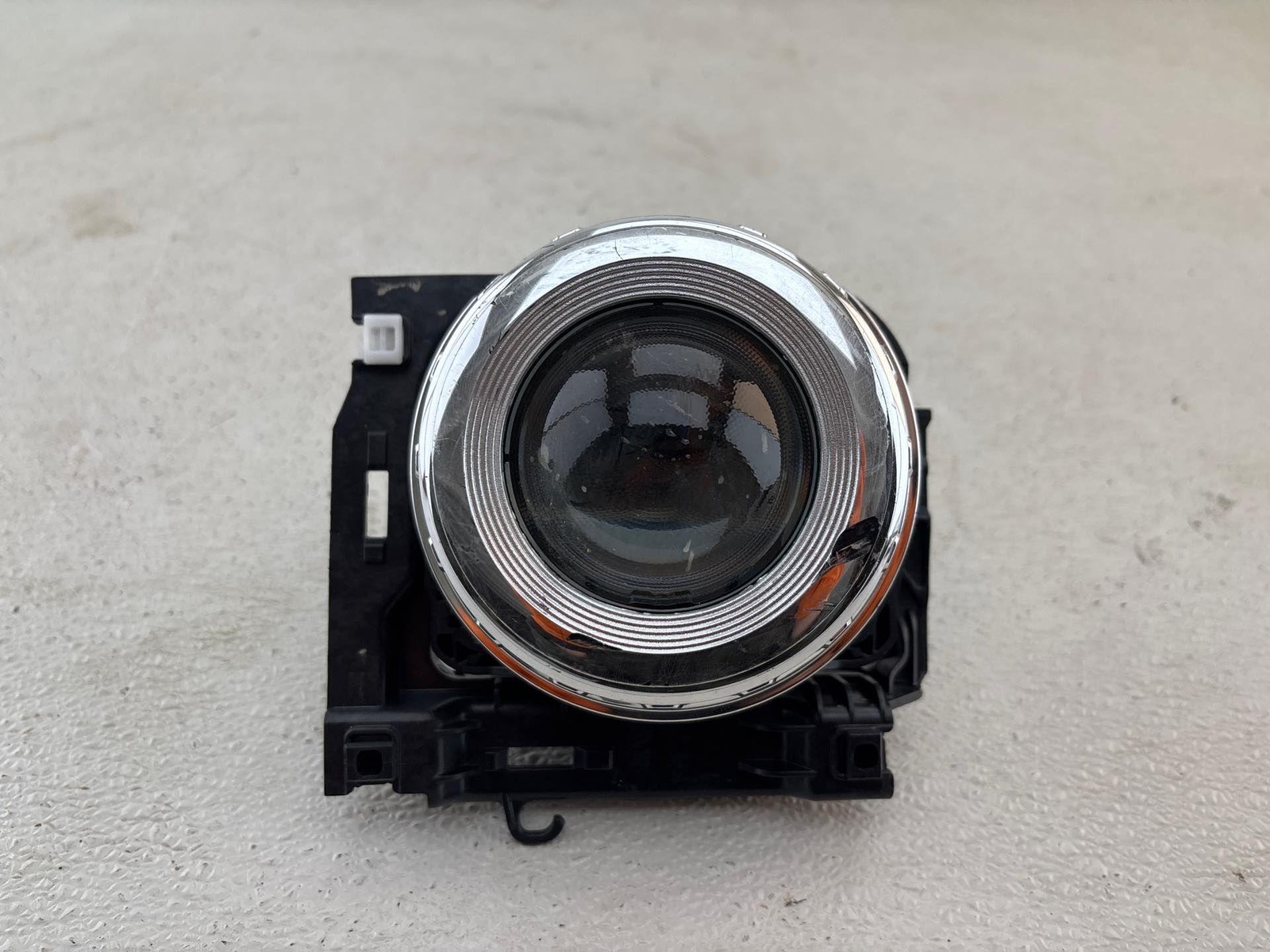 2010-2014 Range Rover Lr4 Headlamp Bulb 9285-304-244-S Oem