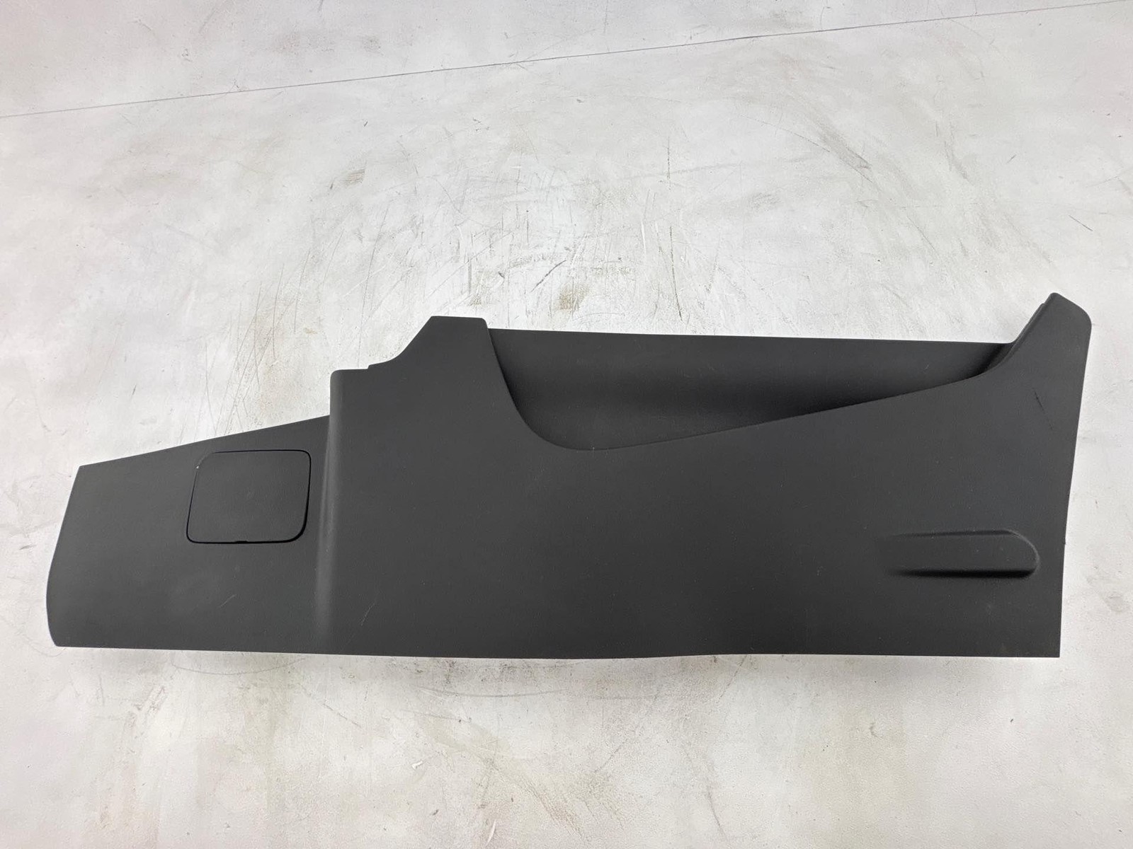 2019-2023 Cadillac Xt4 Center Console Trim Cover Left Oem