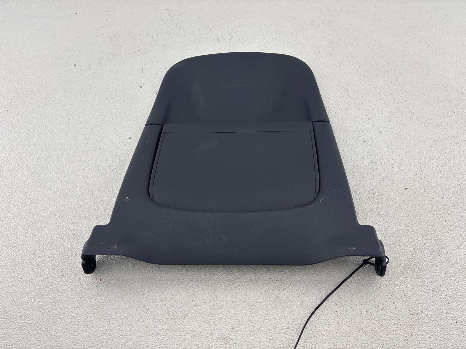 2009-2015 Jaguar Xf Front Left Seat Back Cover Trim Panel Oem
