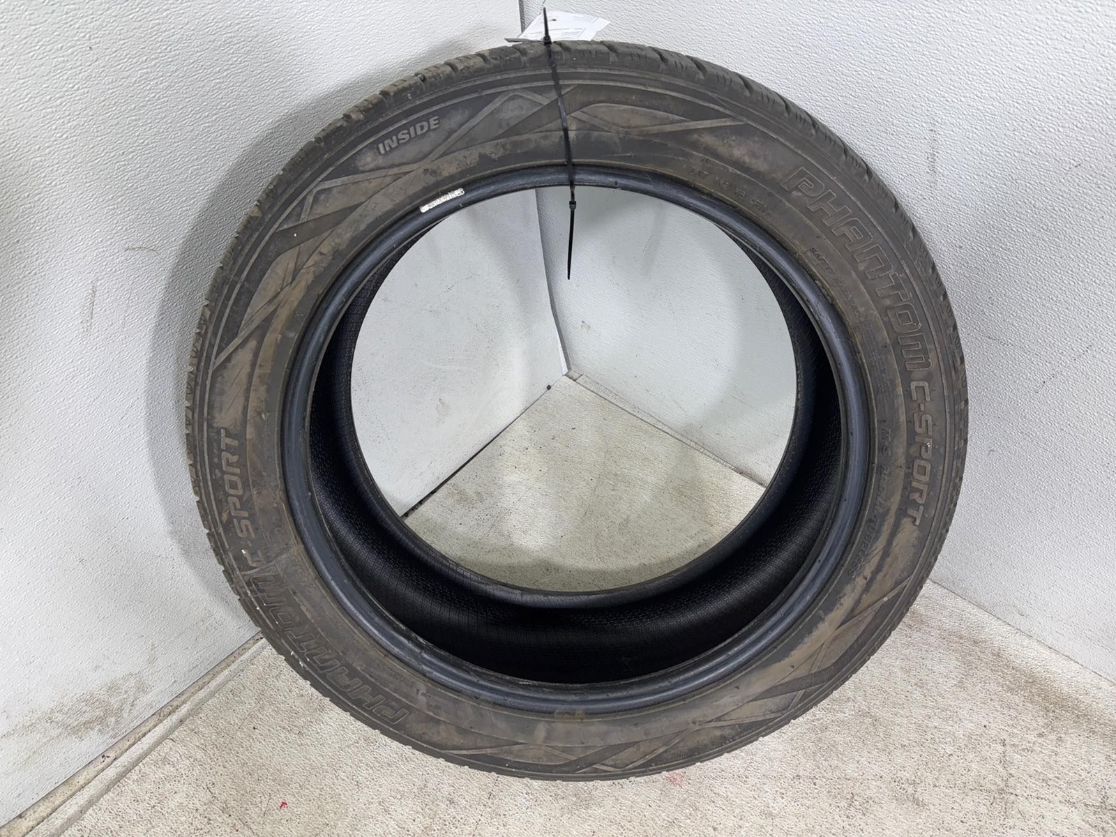 Phantom C-Sport Used Tire 245/50 R20 102V 6/32
