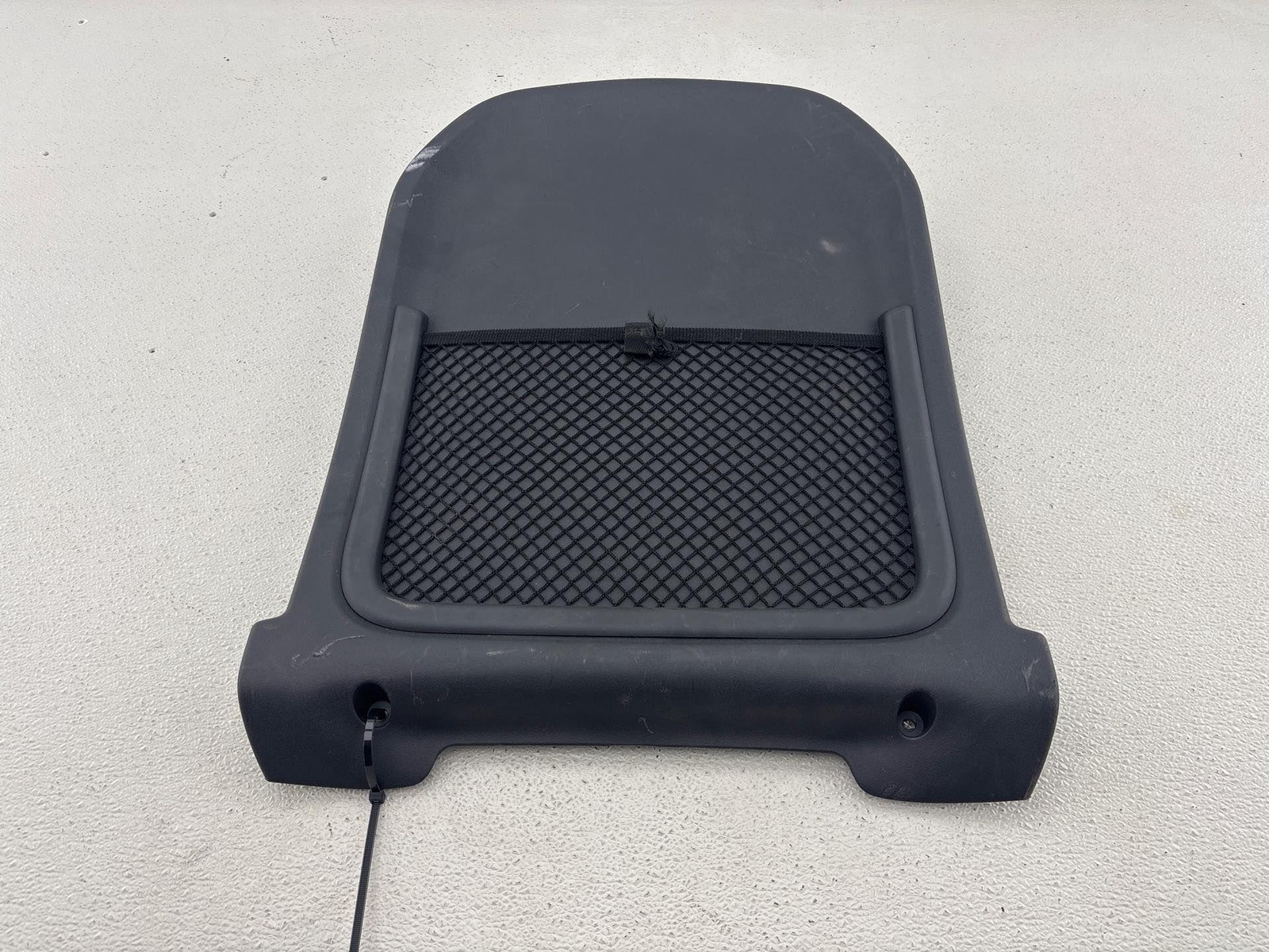 2019-2025 Volvo Xc40 Front Right Side Seat Back Panel Oem 31467338