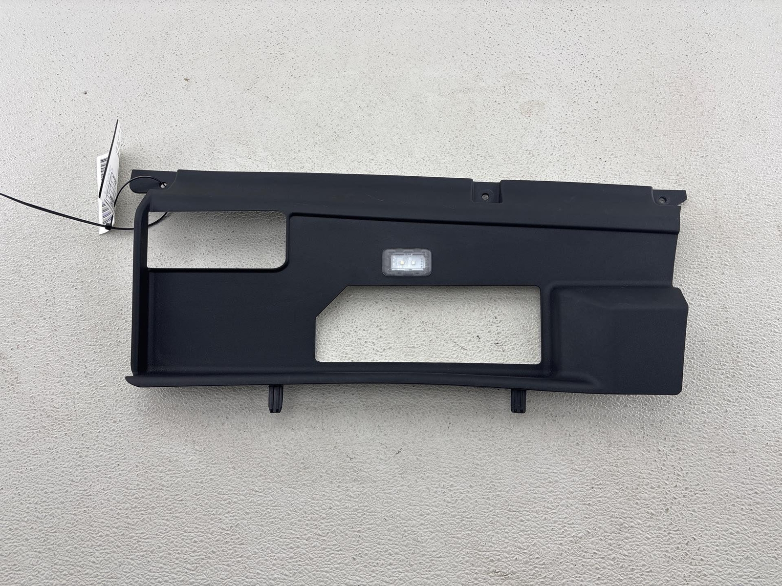 2018-2022 Land Range Rover Under Dash Right Side Lower Trim Cover Panel Oem